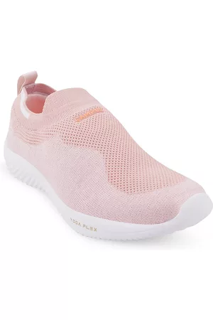Campus CAMP CALLIE Women Slip-On Walking Shoe