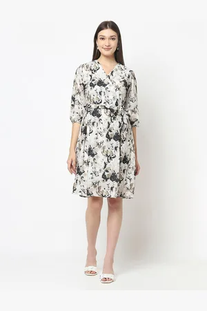 Crimsoune Club Off White Floral Dress