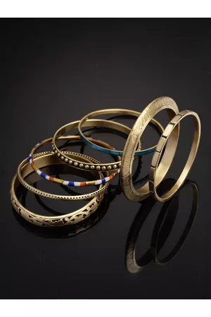 Vogue Panash Set Of 7 Gold-Plated & Design Detailed Bangles
