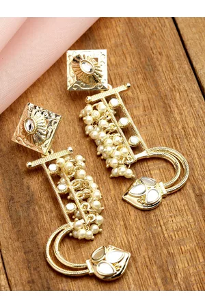 karatcart Women Gold Plated Classic Drop Earrings