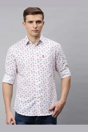 U.S. Polo Assn. Men White & Red Pure Cotton Tailored Horseshoe Clover Print Casual Shirt