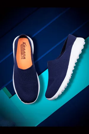 Kraasa Men Navy Blue Woven Design Slip-On Sneakers