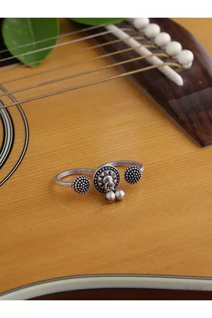 Voylla Women Oxidised Silver-Plated Dual Finger Ring