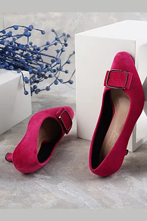 DressBerry Magenta Embellished Velvet Kitten Pumps Heels