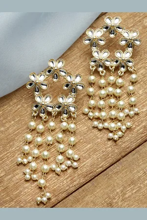 karatcart Women Gold Plated White Floral Drop Earrings