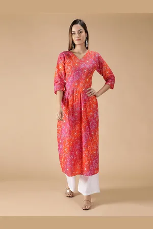 Fabclub Women Pink Floral Printed Kurta