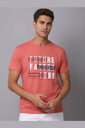 CANTABIL Men Coral & crabapple Typography Printed T-shirt