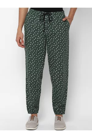 Forever 21 Men Green Printed Joggers