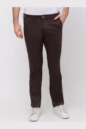 Giordano Men Brown Slim Fit Solid Regular Trousers