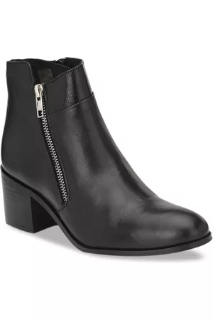 Delize Women Black Solid Faux Leather Heeled chelsea Boots