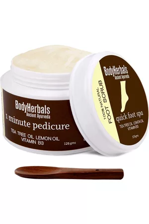 BodyHerbals Anti Bacterial Foot Scrub With Tea Tree + VitB3 & Spoon - 125 g