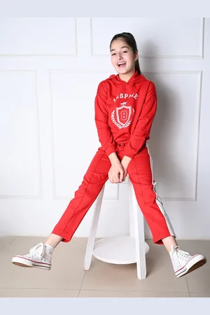LilPicks Girls Red & White Printed Top with Trousers