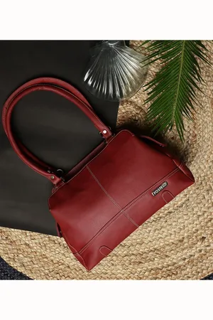 FOSTELO Maroon PU Structured Shoulder Bag with Quilted
