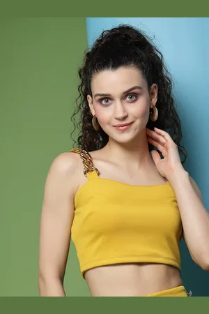 KASSUALLY Women Yellow Casual Crop Top