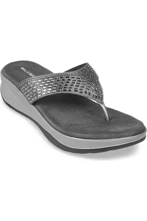 Metro Women Grey Fashion Flats
