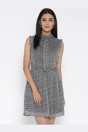 Sera Women Navy & Off-White Printed Tailored Dress