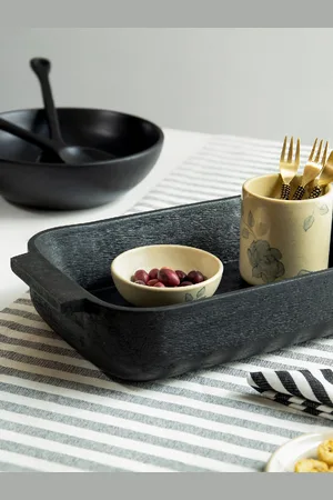 ellementry Black Handcrafted Onyx Mango Wood Basket