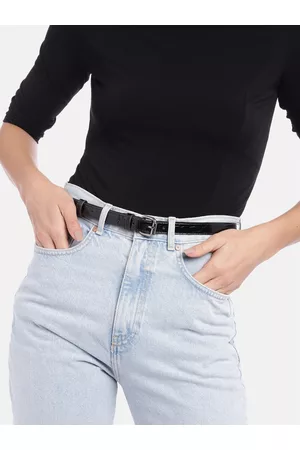 Berrylush Women Black PU Belt