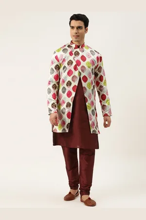 SOJANYA Men Black Solid Kurta with Churidar & Printed Jacket