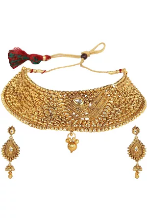 ANIKAS CREATION Gold-Plated Traditional Kundan And Embossed Choker Necklace Set