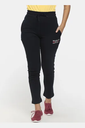 Buy online Pink Solid Track Pant from bottom wear for Women by V-mart for  ₹469 at 6% off
