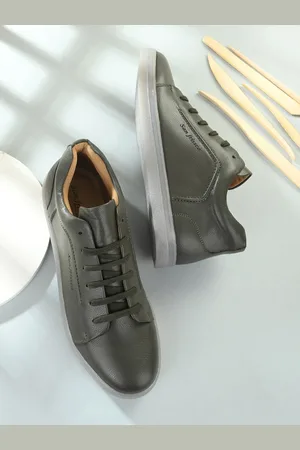 San Frissco Men Green Casual Sneakers