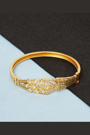 VOYLLA Floral Brass Yellow Gold Plated Women's Bracelet