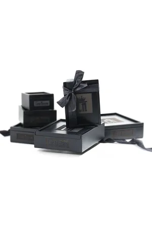 COSA NOSTRAA Men Gold-Toned Serene Gift Set