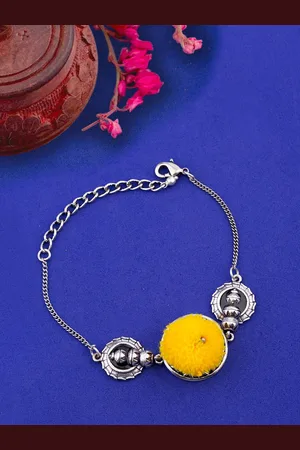 Buy Gold Bracelets & Bangles for Women by VOYLLA Online | Ajio.com