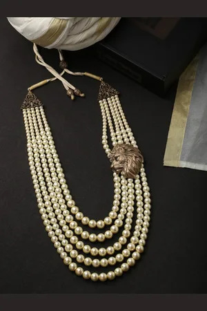 COSA NOSTRAA Men Off-White & Gold-Toned Brass Layered Necklace