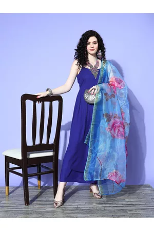 InWeave Women Solid Viscose Rayon Spaghetti Straps Kurta Set