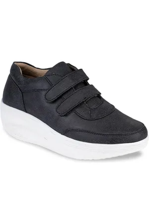 VALIOSAA Women Black Slip-On Sneakers