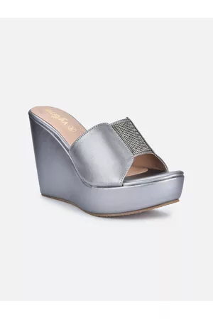 VALIOSAA Gunmetal-Toned Party Wedge Peep Toes