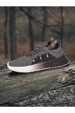 adidas Men Black & White Woven Design Lite Racer Adapt 5.0 Running Shoes