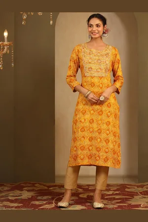 SCAKHI Ethnic Motifs Embroidered Kurta