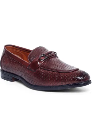 MUTAQINOTI Men Red Textured Patent Leather Loafers