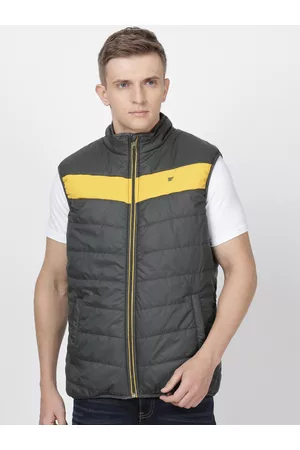 T base outlet half jacket