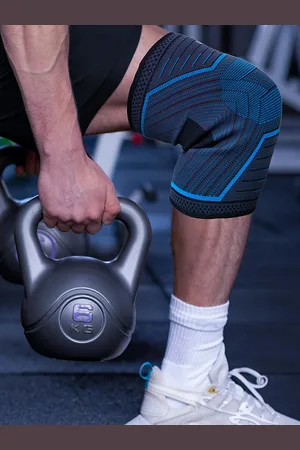 BOLDFIT Blue & Black Nylon Gym Knee Cap