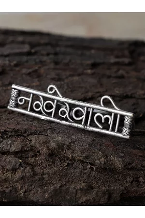 Veni Womens Oxidized Silver-Plated Nakhrewali-Charm Finger Ring