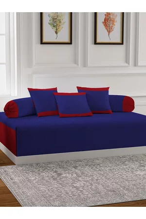 Arrabi Set of 6 Blue & Red Colourblocked Handwoven Cotton Diwan Set