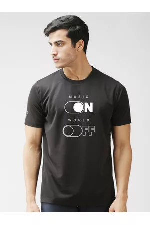 EPPE Men Black Typography Printed Dry-Fit Sports T-shirt