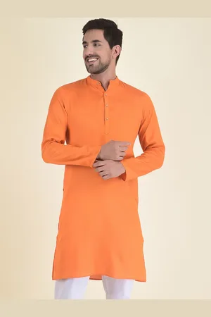 DEYANN Men Orange Kurta with Pyjamas