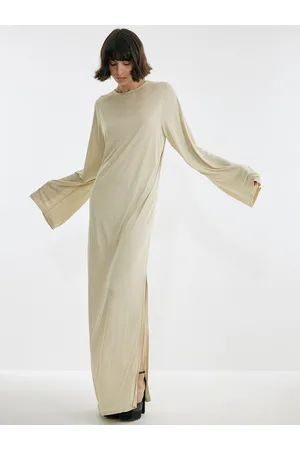NA-KD Off White Solid Knitted Maxi Dress