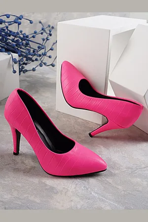 DressBerry Women Pink PU Pumps