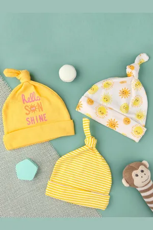 KICKS & CRAWL Kids Pack of 3 Yellow & White Printed Cotton Beanie
