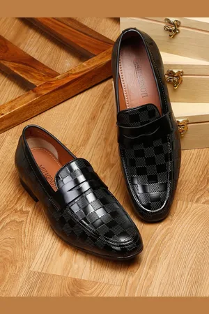 MUTAQINOTI Men Black Textured Formal Slip-On Shoes