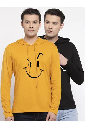 Friskers Men Pack Of 2 Black & Gold Printed T-shirts