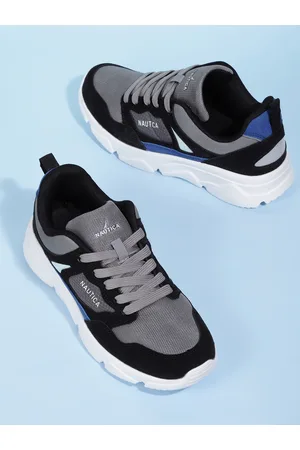 Nautica Men Grey & Black Colourblocked Sneakers