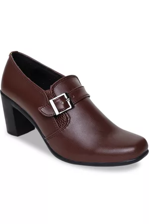 VALIOSAA Women Brown Solid Heeled Boots