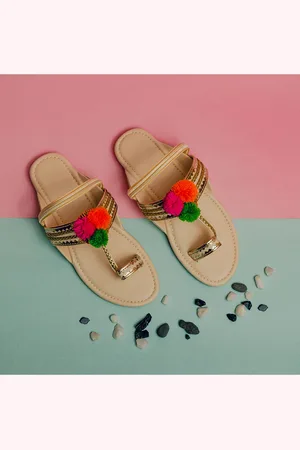 LIL PITAARA Girls Beige Ethnic One Toe Flats